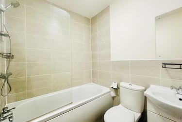 2 bed flat, 31 Gregory Street, Lenton, Nottingham, NG72NL - Image 7